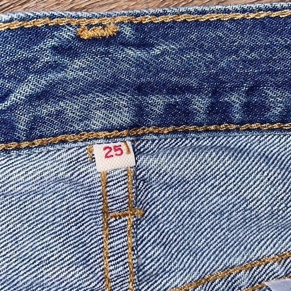 Levi’s premium denim miniskirt size 25 - Picture 3 of 5